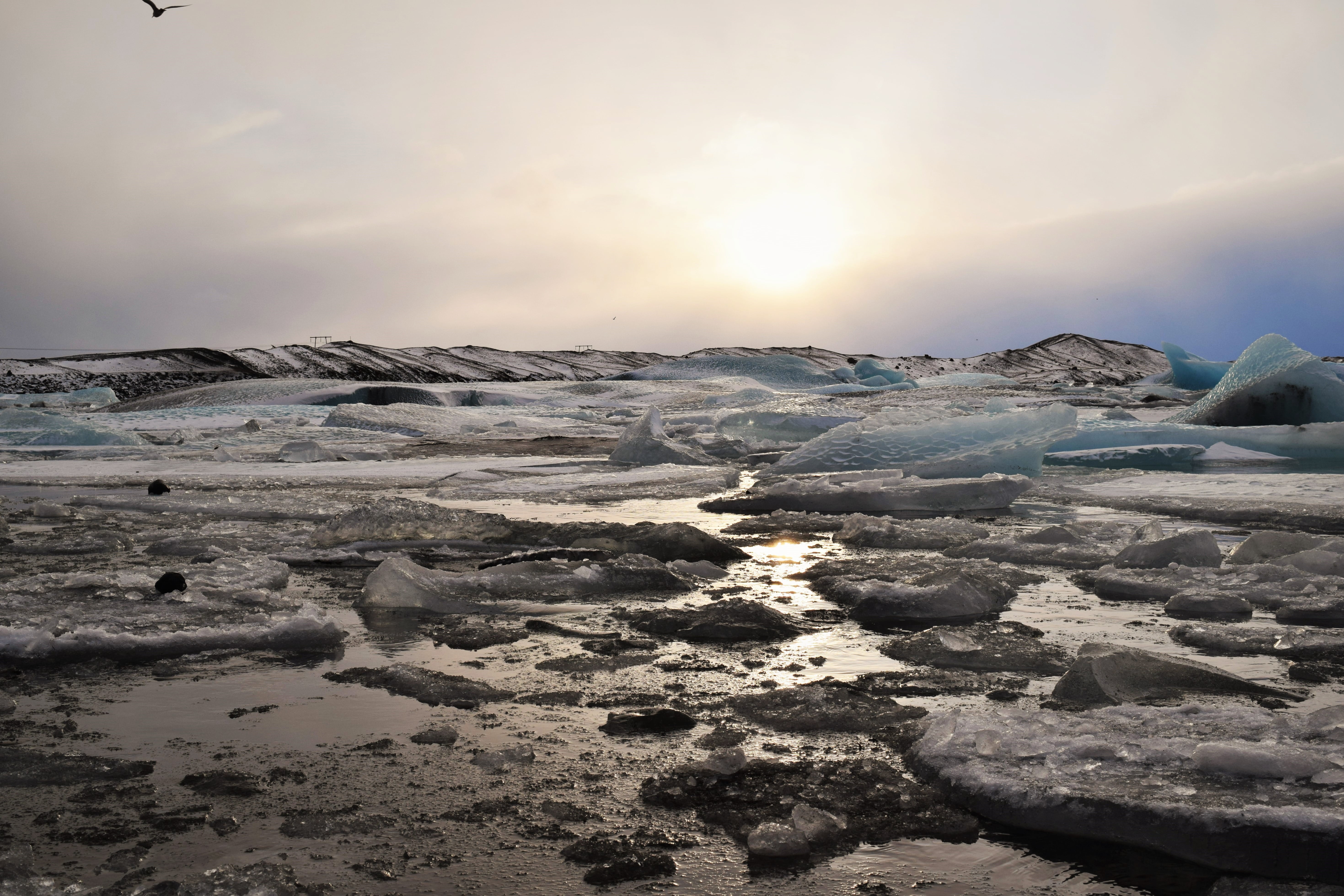 Sunset at Glacier Lagoon, Iceland. 2015. © Navroop Sahdev. All rights reserved.